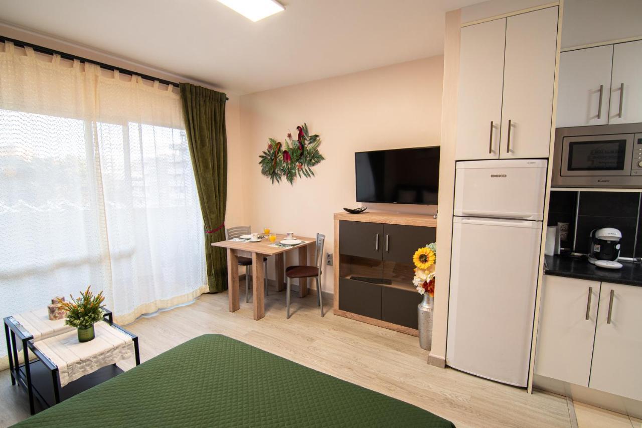 Benalbeach Playa Suite 베날마데나코스타 외부 사진